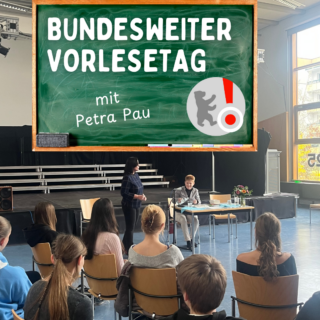 Petra Pau besucht das Sartre-Gymnasium